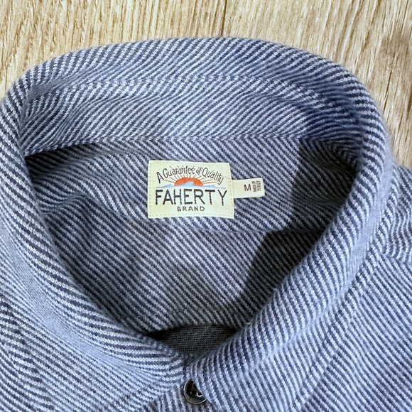 FAHERTY Legend™ Sweater Shirt (MEDIUM) - Picture 3 of 3